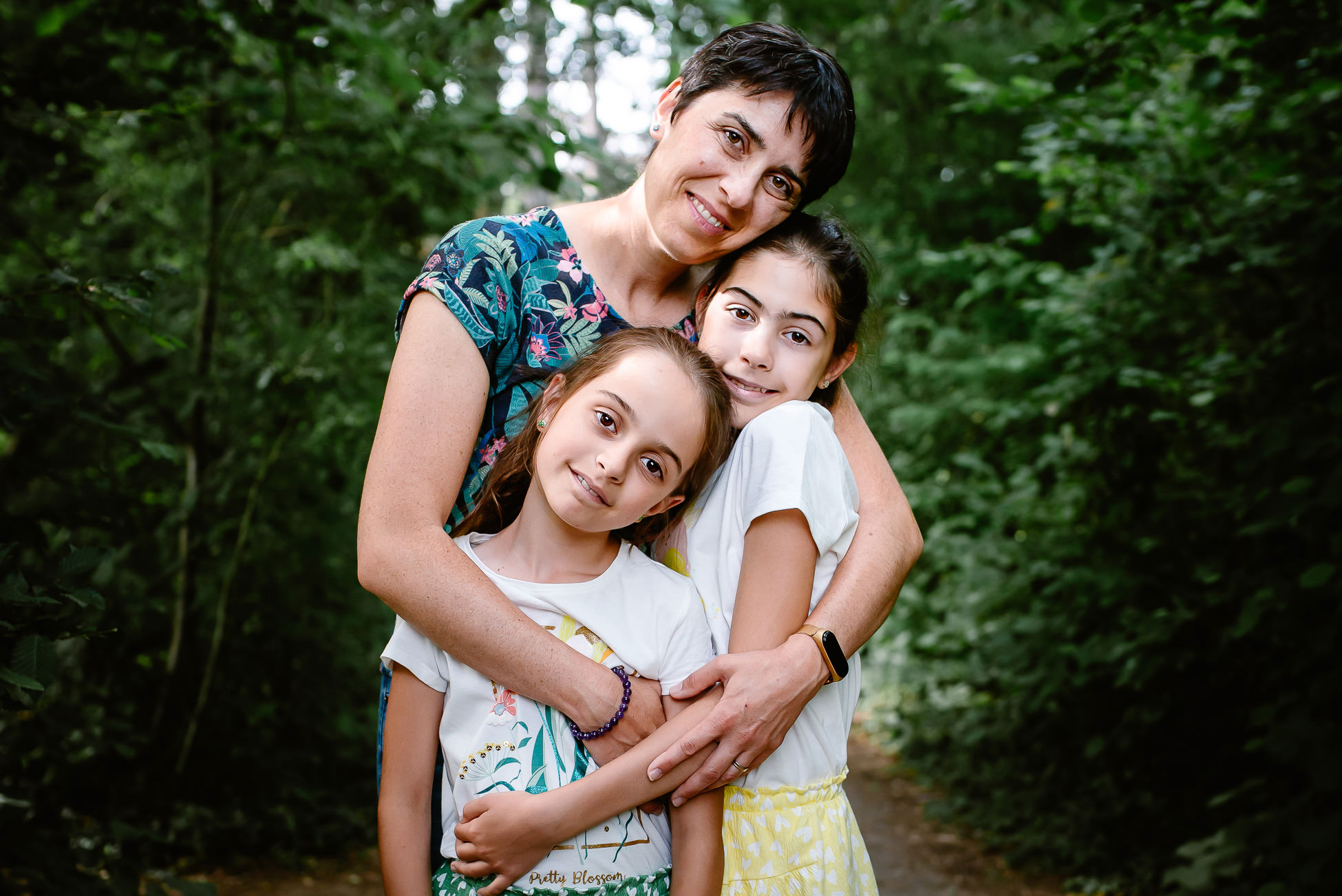 portrait de famille - séance famille isère - floriane veyrenc photographe